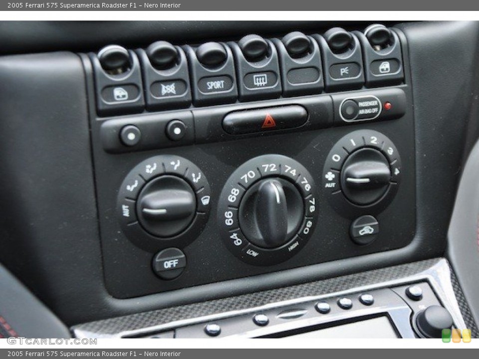 Nero Interior Controls for the 2005 Ferrari 575 Superamerica Roadster F1 #65437077