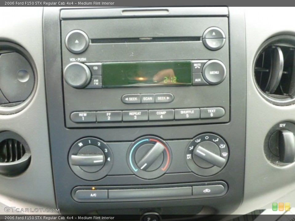 Medium Flint Interior Controls for the 2006 Ford F150 STX Regular Cab 4x4 #65489491
