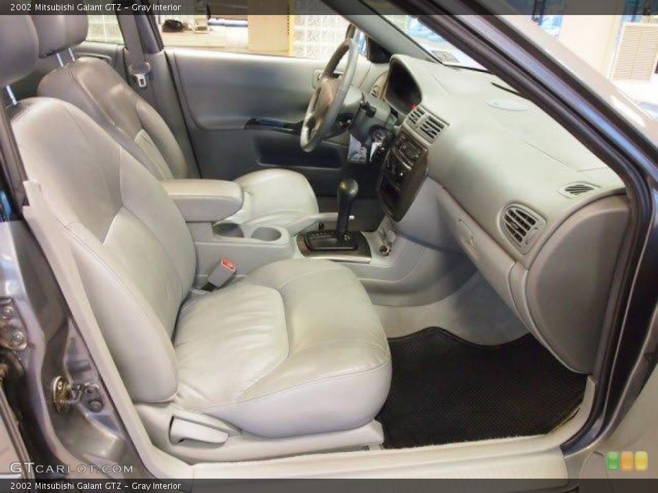 Gray Interior Photo for the 2002 Mitsubishi Galant GTZ #65493061
