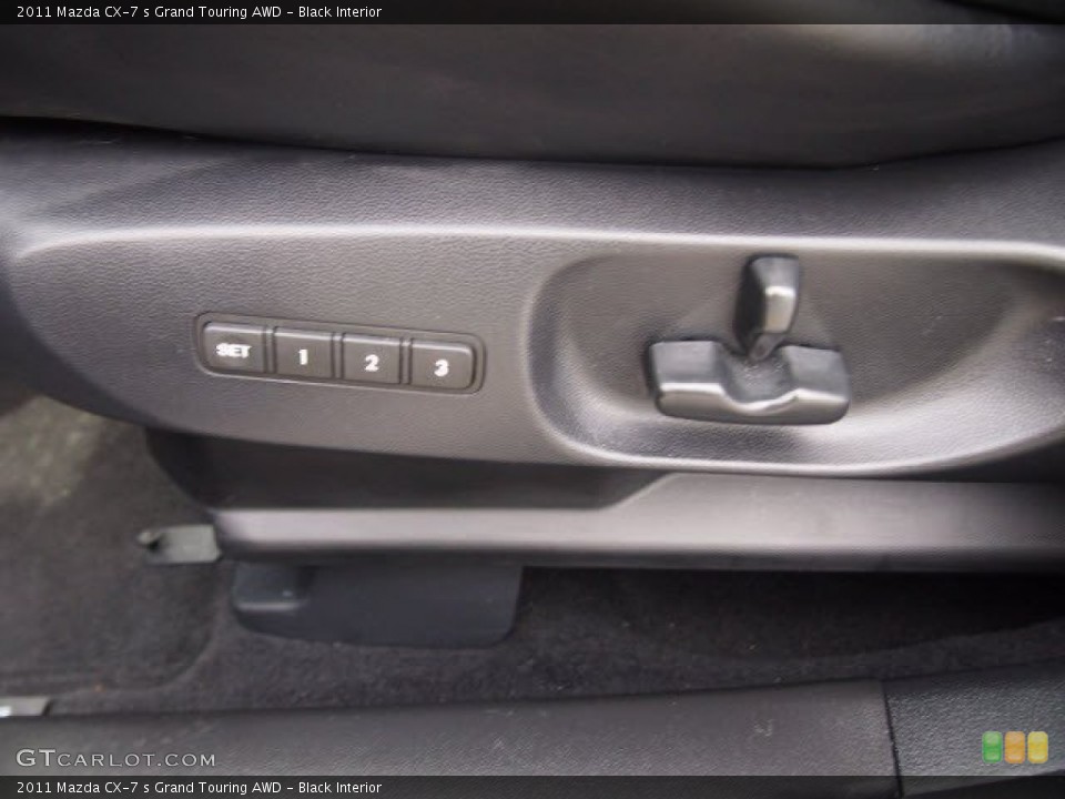 Black Interior Controls for the 2011 Mazda CX-7 s Grand Touring AWD #65496620