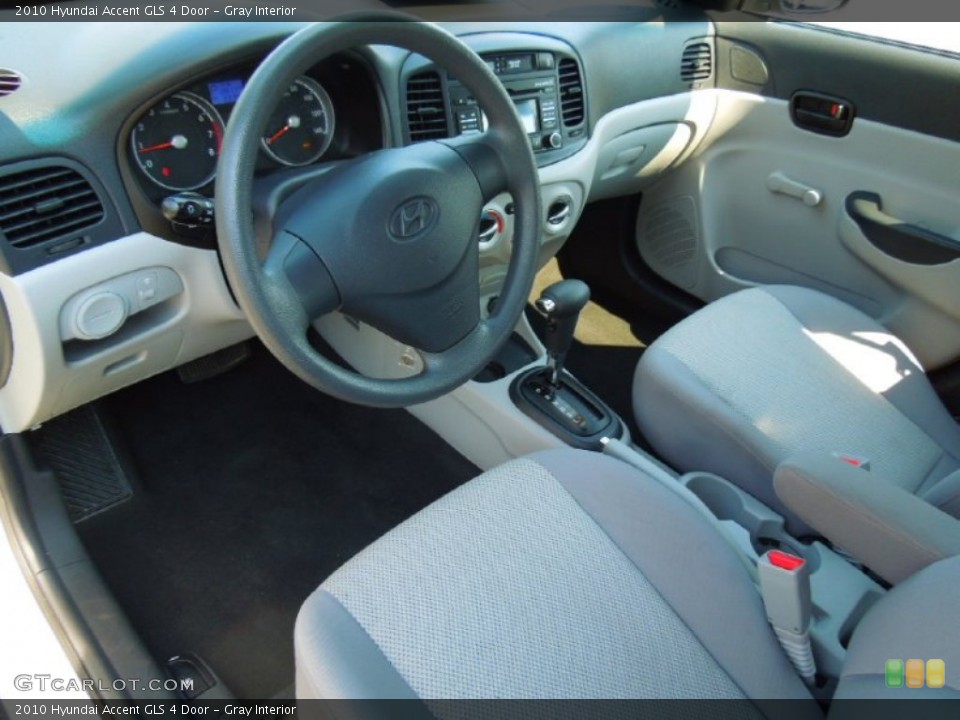 Gray 2010 Hyundai Accent Interiors