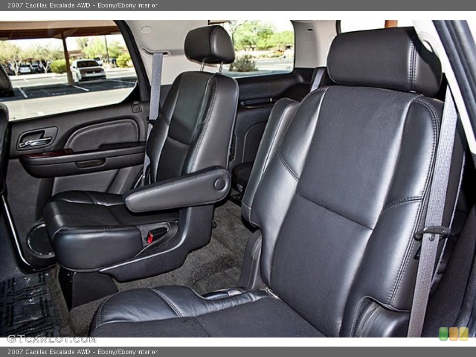 Ebony/Ebony Interior Rear Seat for the 2007 Cadillac Escalade AWD #65503310
