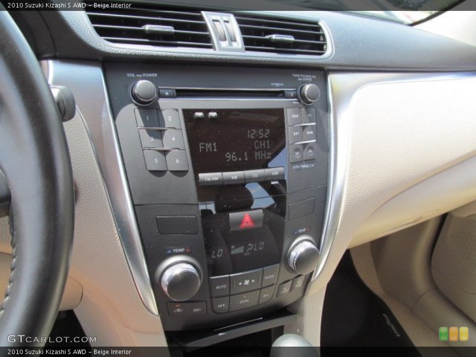 Beige Interior Controls for the 2010 Suzuki Kizashi S AWD #65503658