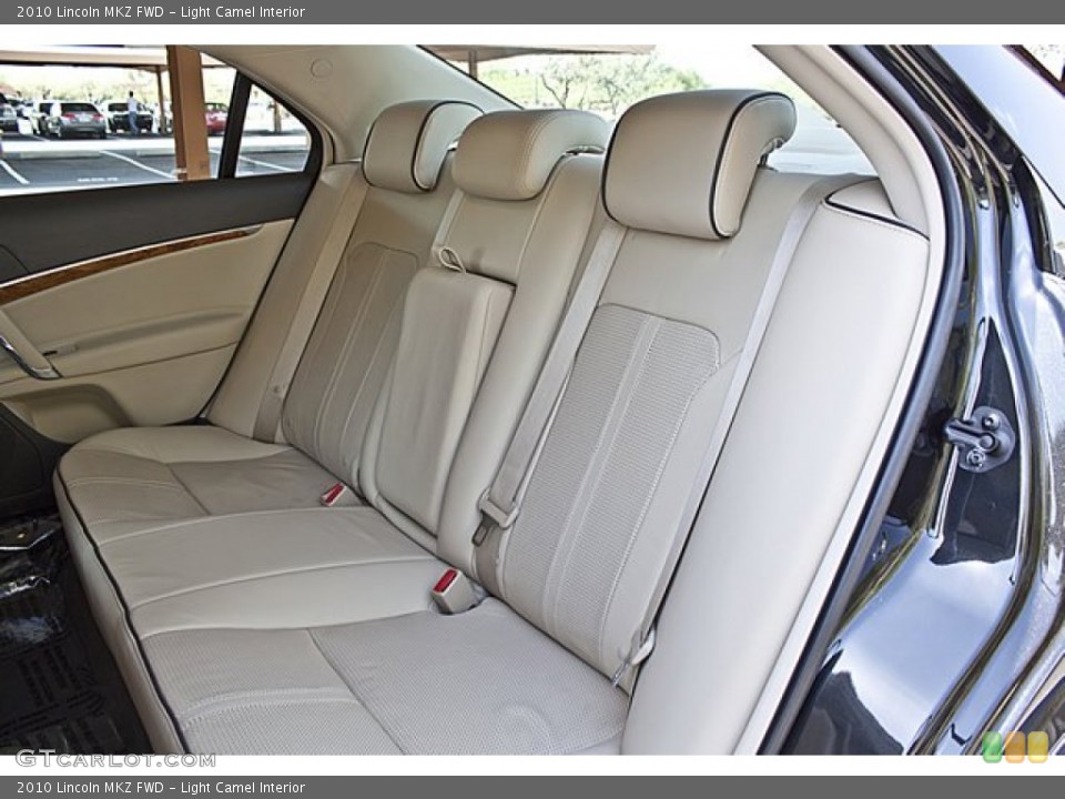 Light Camel Interior Photo for the 2010 Lincoln MKZ FWD #65504357
