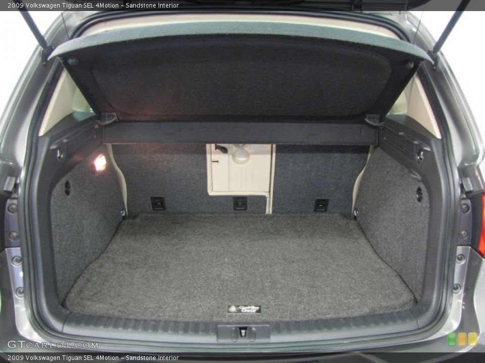 Sandstone Interior Trunk for the 2009 Volkswagen Tiguan SEL 4Motion #65504621
