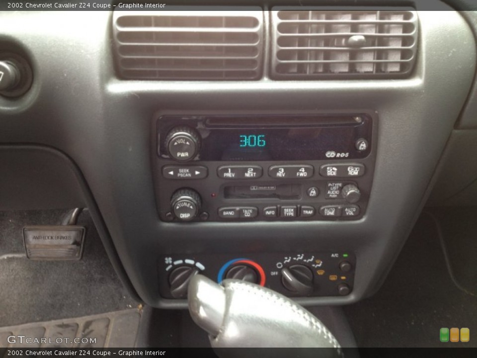 Graphite Interior Controls for the 2002 Chevrolet Cavalier Z24 Coupe #65504990