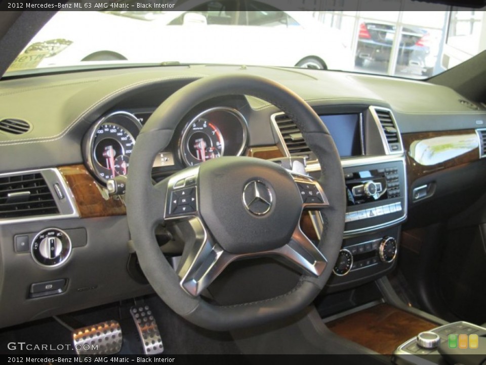 Black Interior Dashboard for the 2012 Mercedes-Benz ML 63 AMG 4Matic #65505800