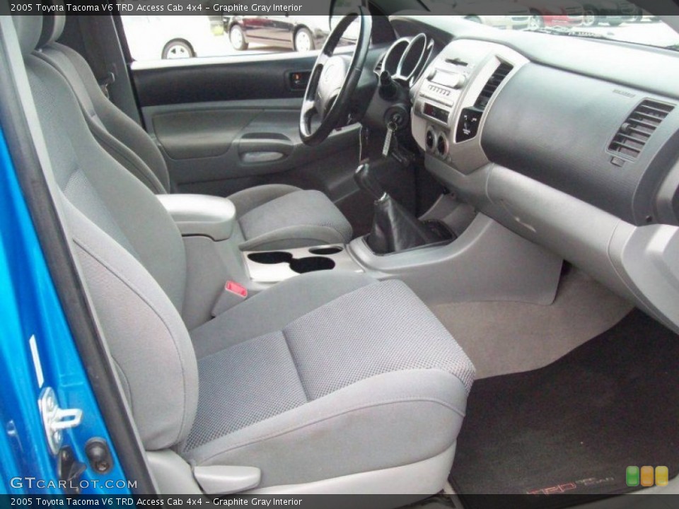 Graphite Gray Interior Photo for the 2005 Toyota Tacoma V6 TRD Access Cab 4x4 #65506001