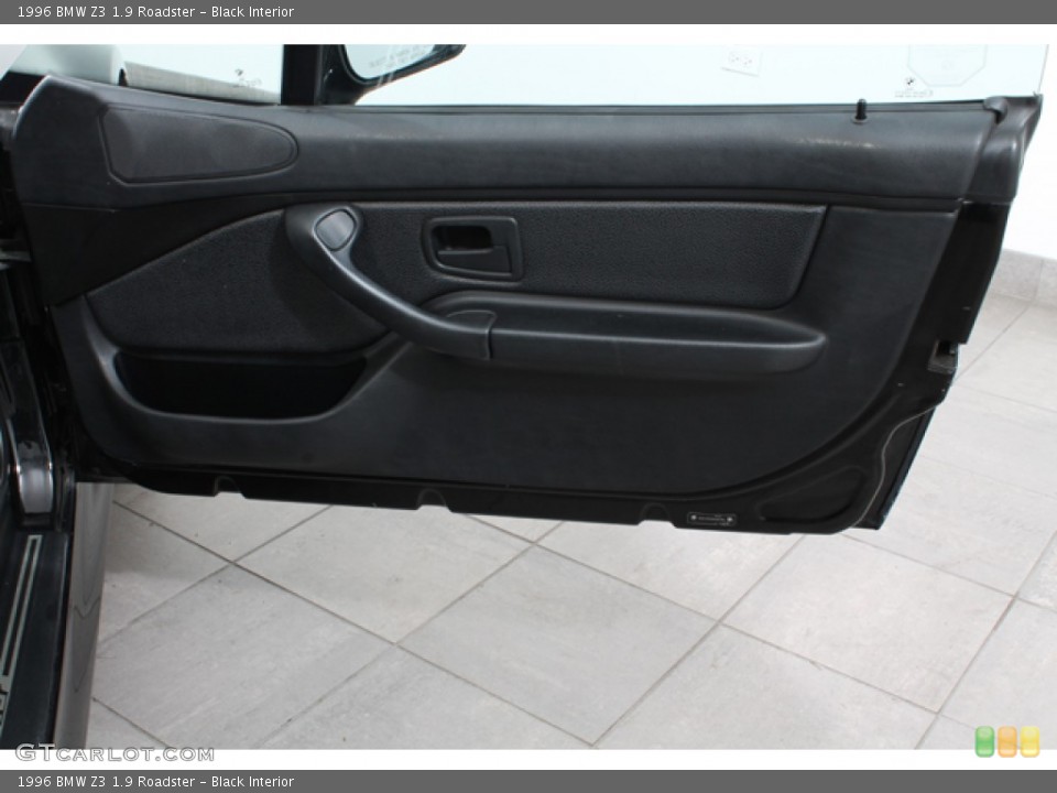 Black Interior Door Panel for the 1996 BMW Z3 1.9 Roadster #65511636