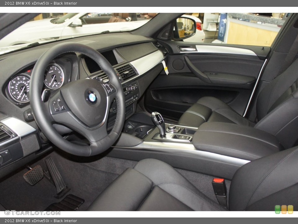 Black Interior Photo for the 2012 BMW X6 xDrive50i #65526419