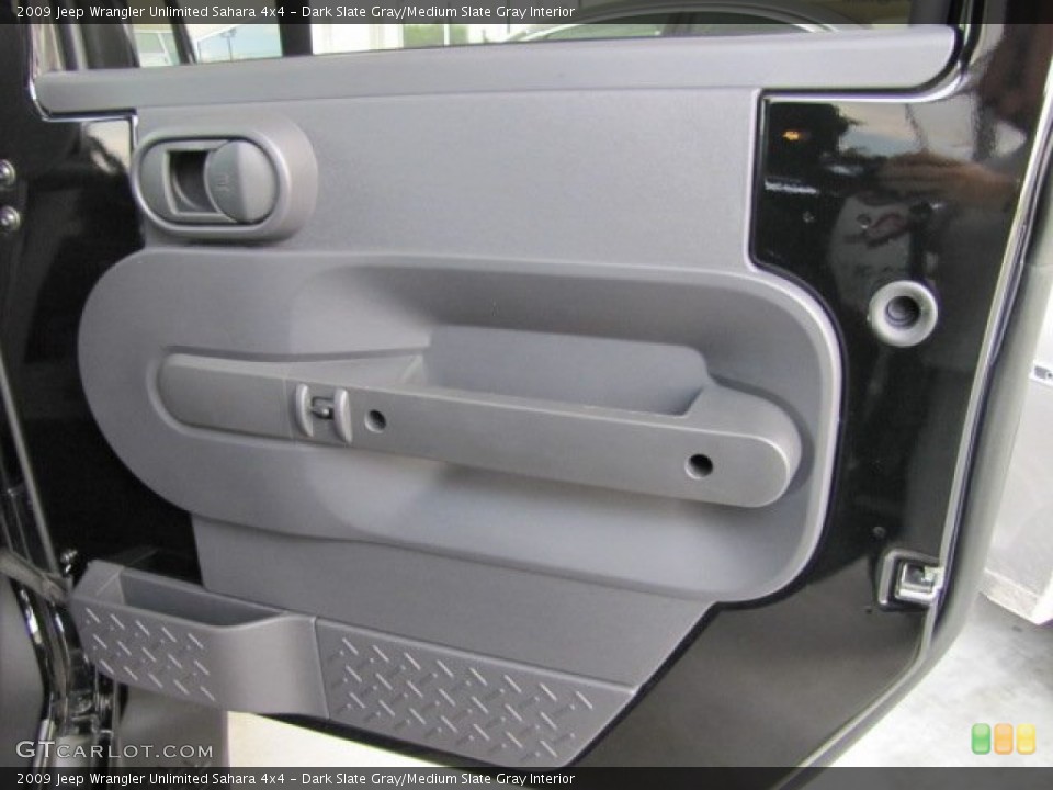 Dark Slate Gray/Medium Slate Gray Interior Door Panel for the 2009 Jeep Wrangler Unlimited Sahara 4x4 #65538528