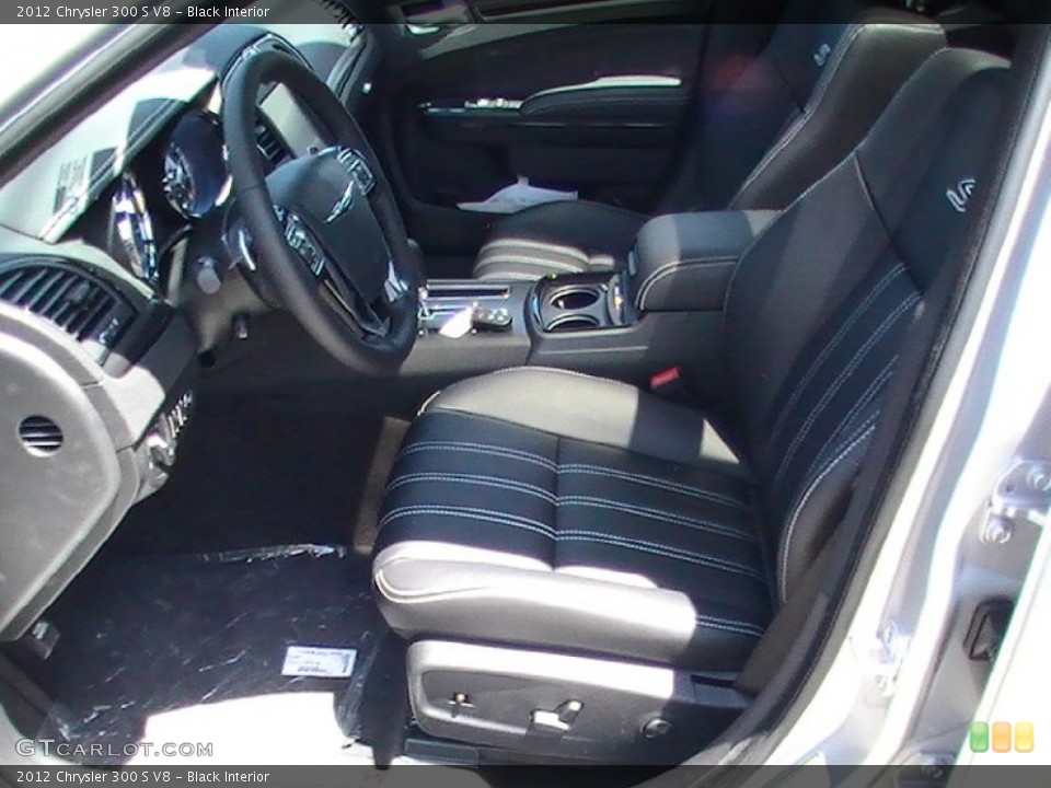 Black Interior Photo for the 2012 Chrysler 300 S V8 #65539161