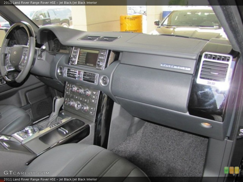 Jet Black/Jet Black Interior Dashboard for the 2011 Land Rover Range Rover HSE #65539464