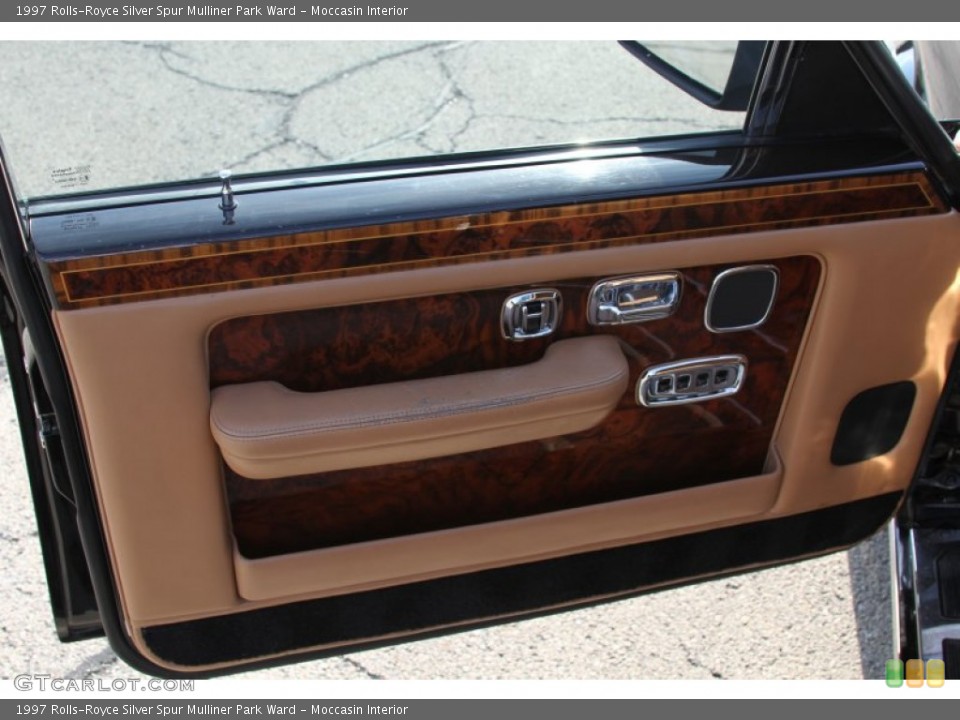 Moccasin Interior Door Panel for the 1997 Rolls-Royce Silver Spur Mulliner Park Ward #65539881