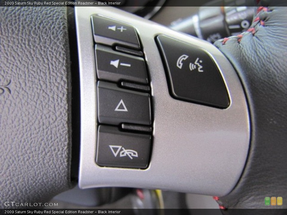 Black Interior Controls for the 2009 Saturn Sky Ruby Red Special Edition Roadster #65540517
