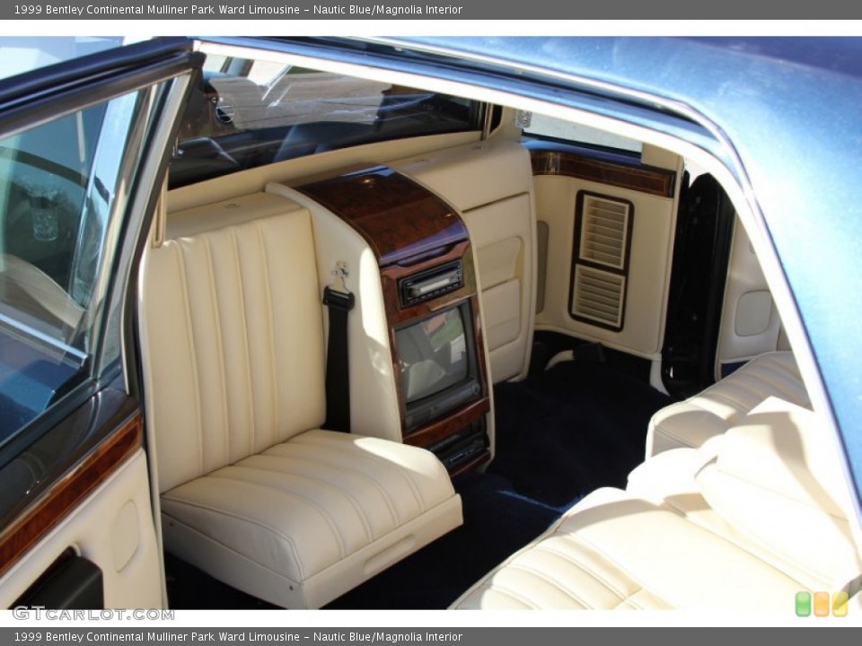 Nautic Blue/Magnolia Interior Photo for the 1999 Bentley Continental Mulliner Park Ward Limousine #65540529