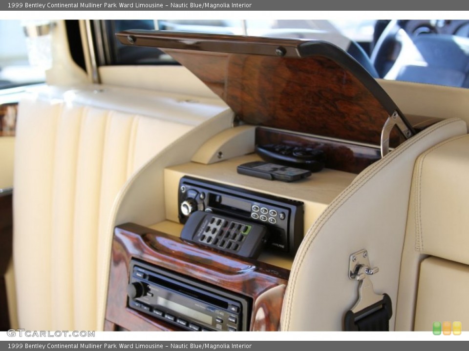 Nautic Blue/Magnolia Interior Photo for the 1999 Bentley Continental Mulliner Park Ward Limousine #65540577