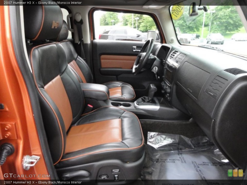 Ebony Black/Morocco Interior Photo for the 2007 Hummer H3 X #65542857