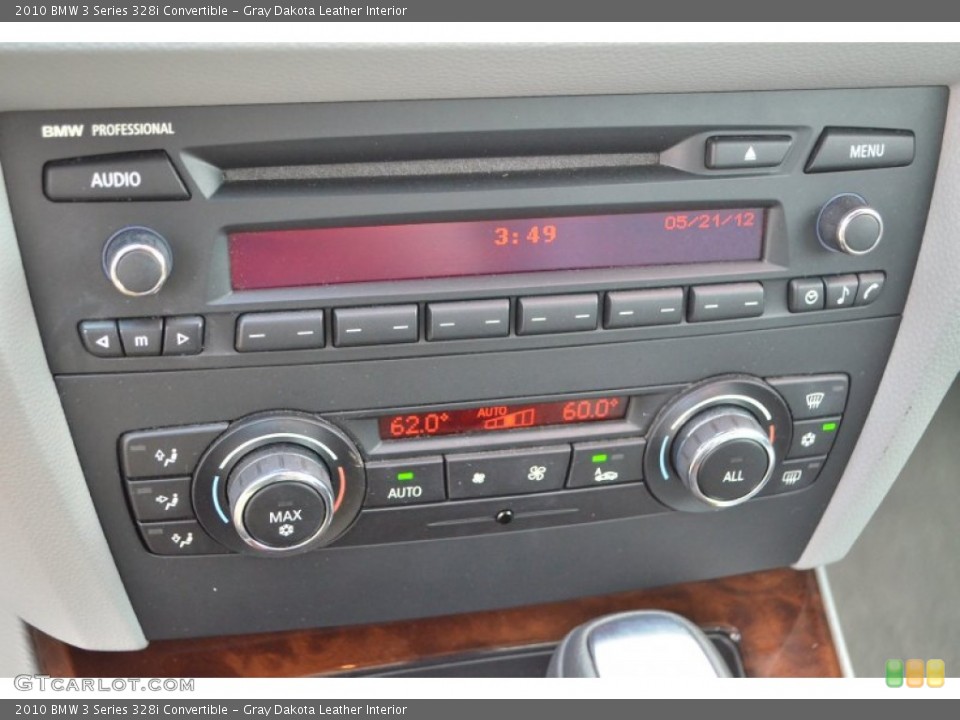 Gray Dakota Leather Interior Controls for the 2010 BMW 3 Series 328i Convertible #65548005