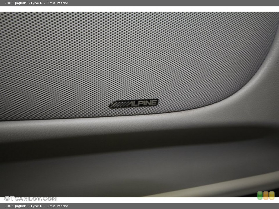 Dove Interior Audio System for the 2005 Jaguar S-Type R #65552393