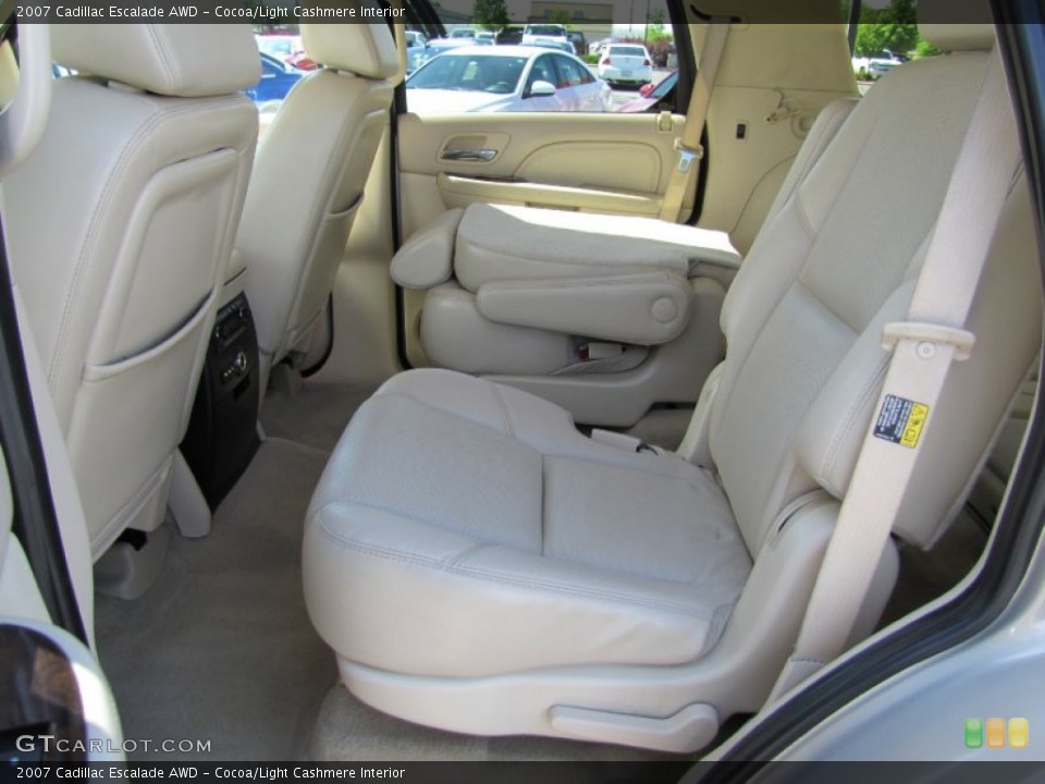 Cocoa/Light Cashmere Interior Rear Seat for the 2007 Cadillac Escalade AWD #65567372