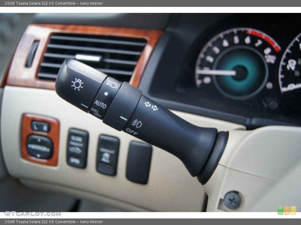 Ivory Interior Controls for the 2008 Toyota Solara SLE V6 Convertible #65568614