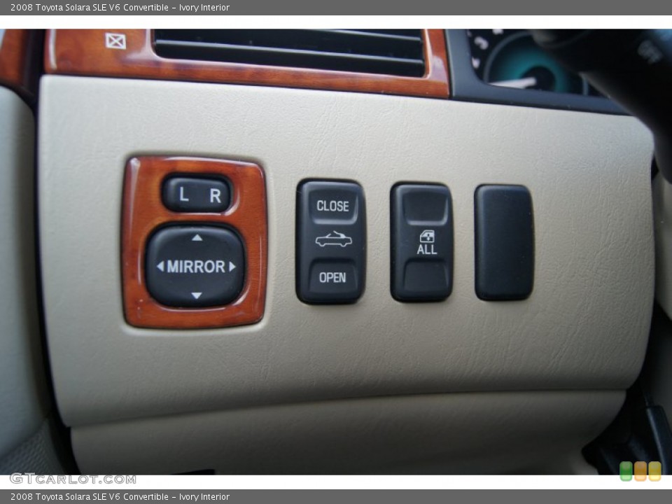 Ivory Interior Controls for the 2008 Toyota Solara SLE V6 Convertible #65568700