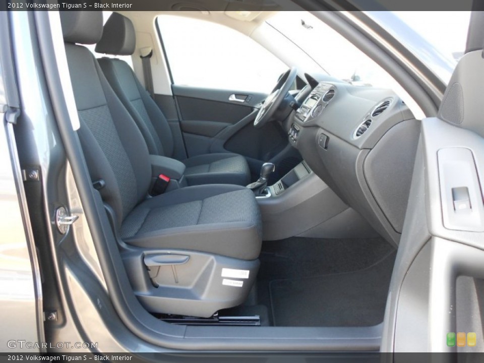 Black Interior Photo for the 2012 Volkswagen Tiguan S #65574665