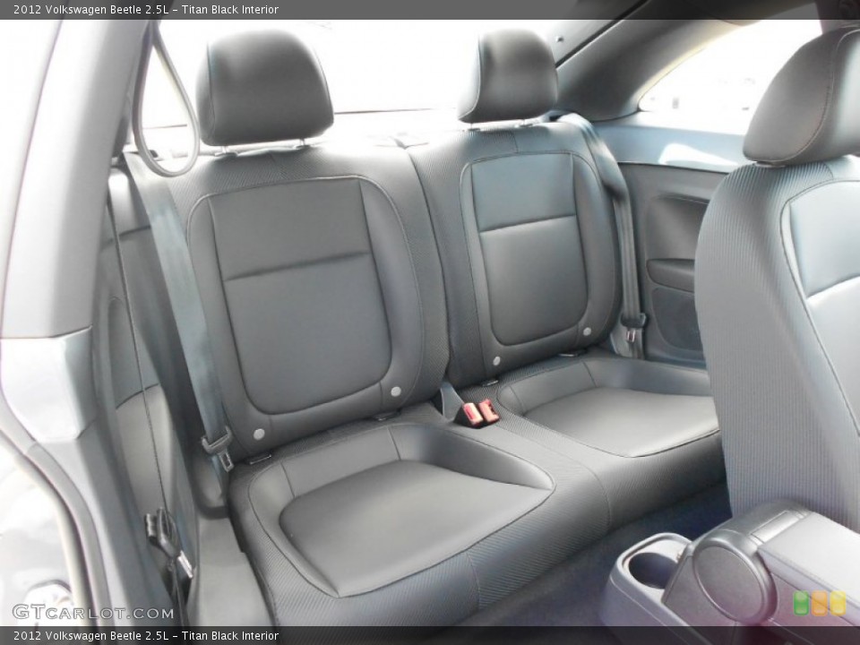 Titan Black Interior Photo for the 2012 Volkswagen Beetle 2.5L #65575016