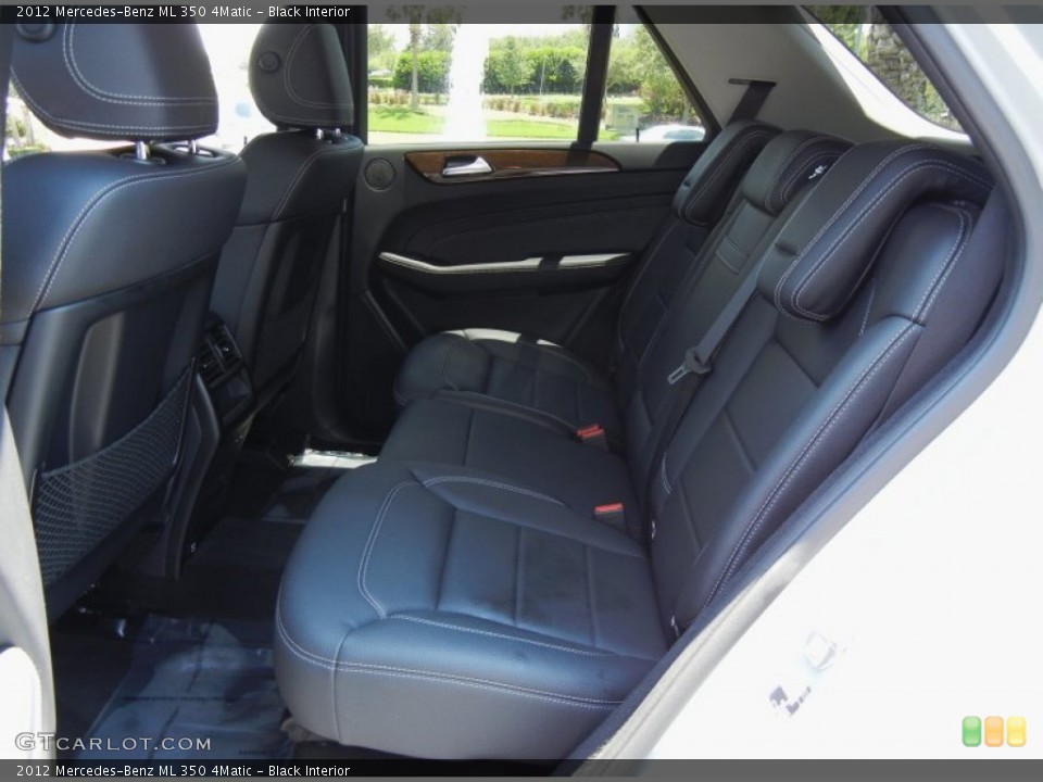 Black Interior Photo for the 2012 Mercedes-Benz ML 350 4Matic #65590025