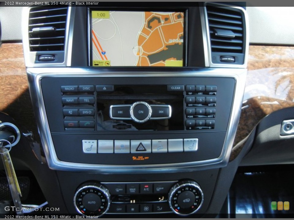 Black Interior Controls for the 2012 Mercedes-Benz ML 350 4Matic #65590094