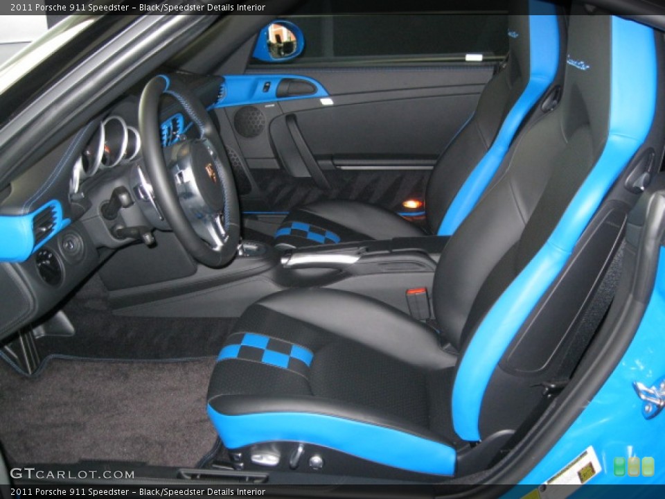 Black/Speedster Details Interior Photo for the 2011 Porsche 911 Speedster #65600501