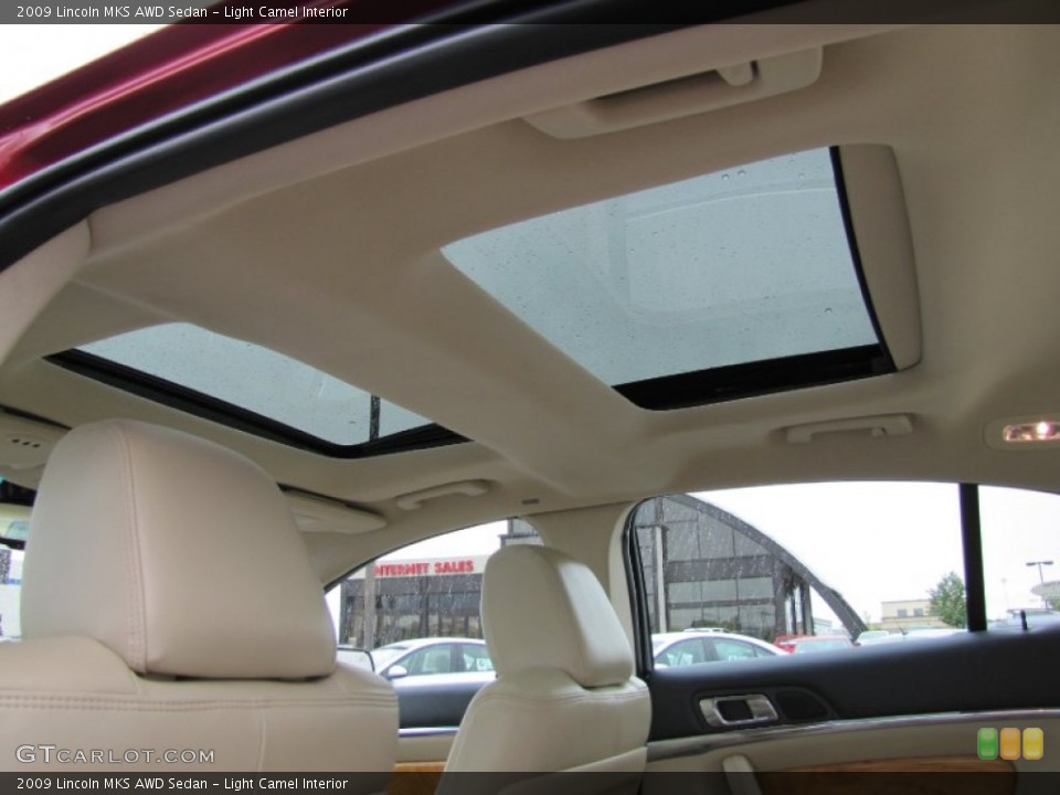 Light Camel Interior Sunroof for the 2009 Lincoln MKS AWD Sedan #65618826