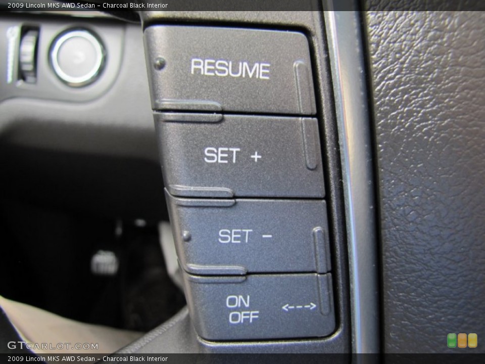 Charcoal Black Interior Controls for the 2009 Lincoln MKS AWD Sedan #65618971