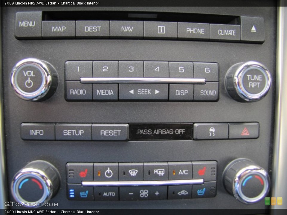 Charcoal Black Interior Controls for the 2009 Lincoln MKS AWD Sedan #65619072