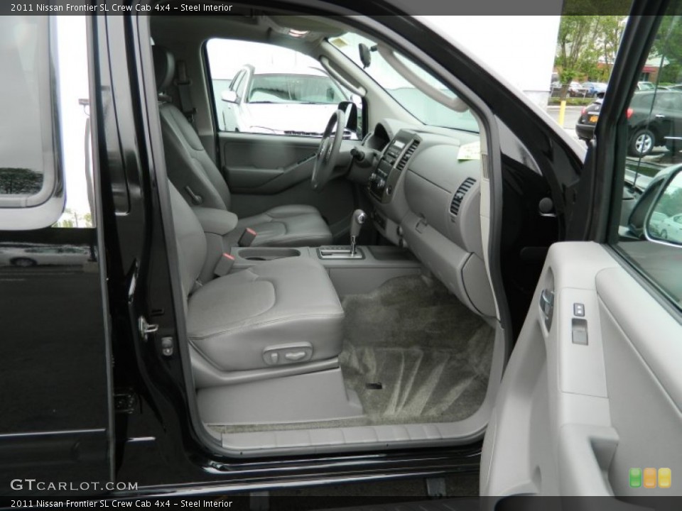 Steel Interior Photo for the 2011 Nissan Frontier SL Crew Cab 4x4 #65626264