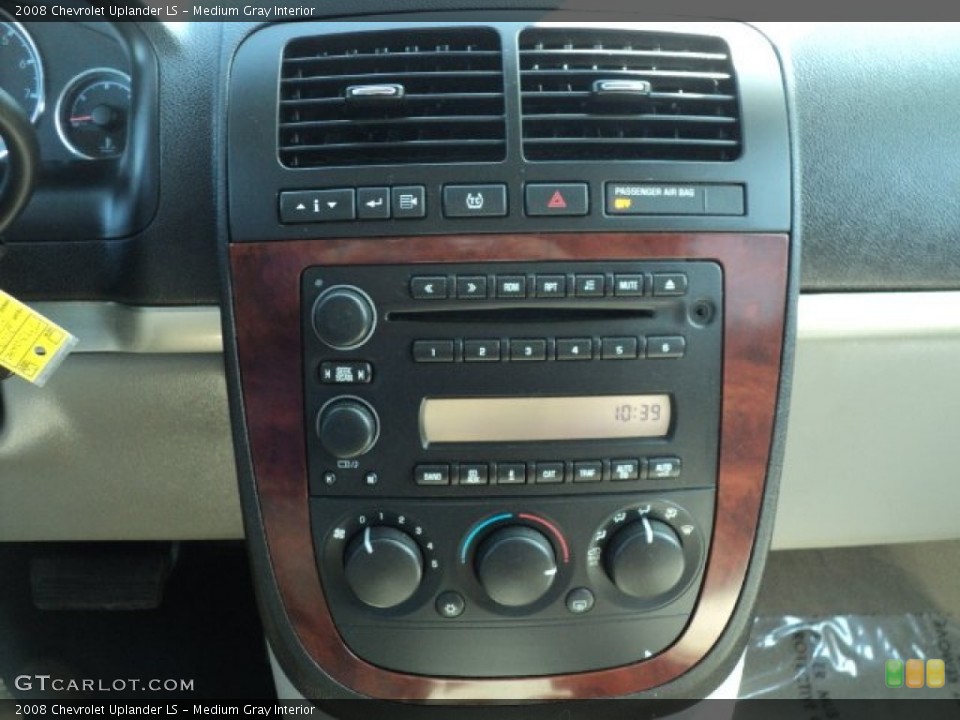 Medium Gray Interior Controls for the 2008 Chevrolet Uplander LS #65644765