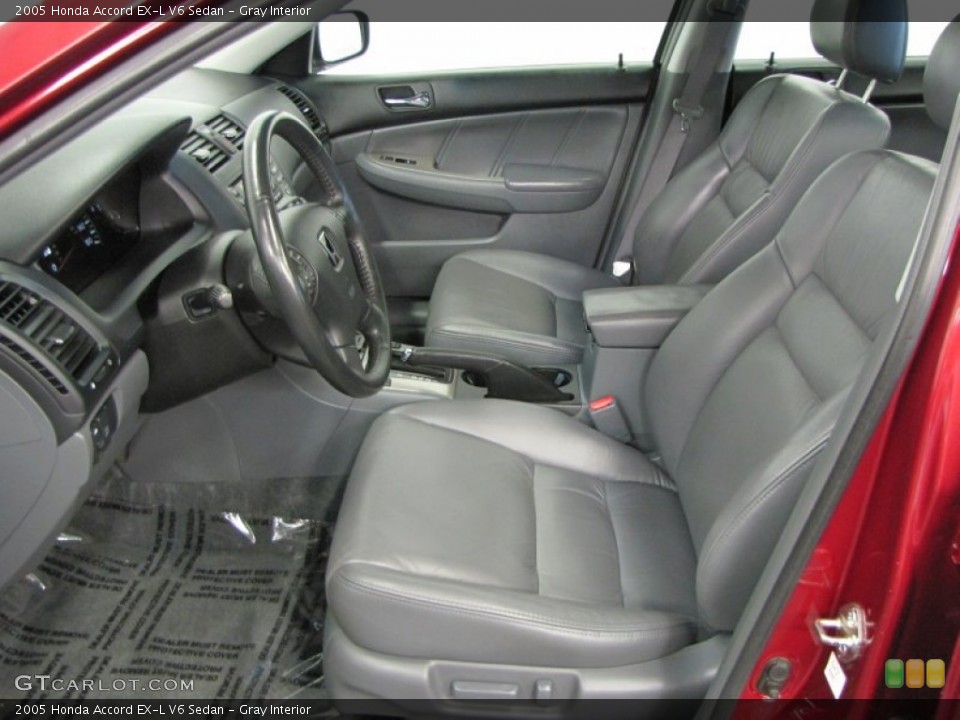 Gray Interior Photo for the 2005 Honda Accord EX-L V6 Sedan #65650072