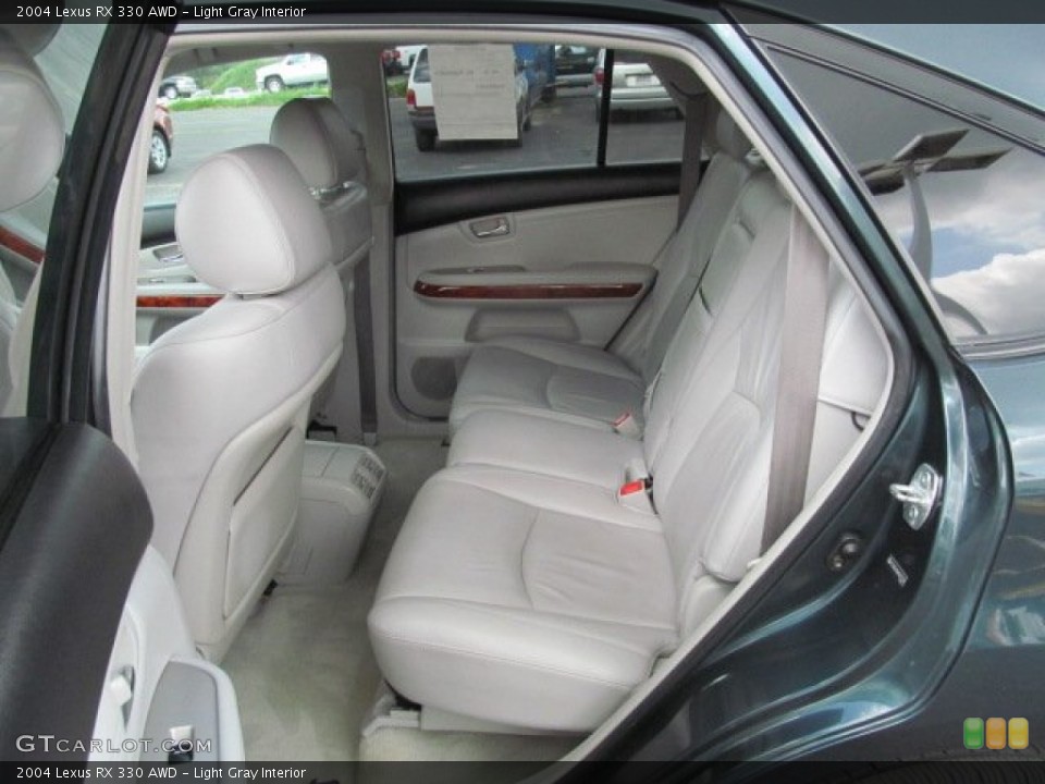 Light Gray Interior Rear Seat for the 2004 Lexus RX 330 AWD #65657284