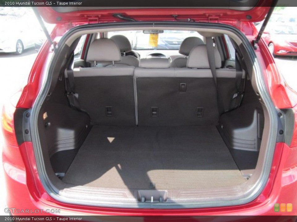 Taupe Interior Trunk for the 2010 Hyundai Tucson GLS #65657578
