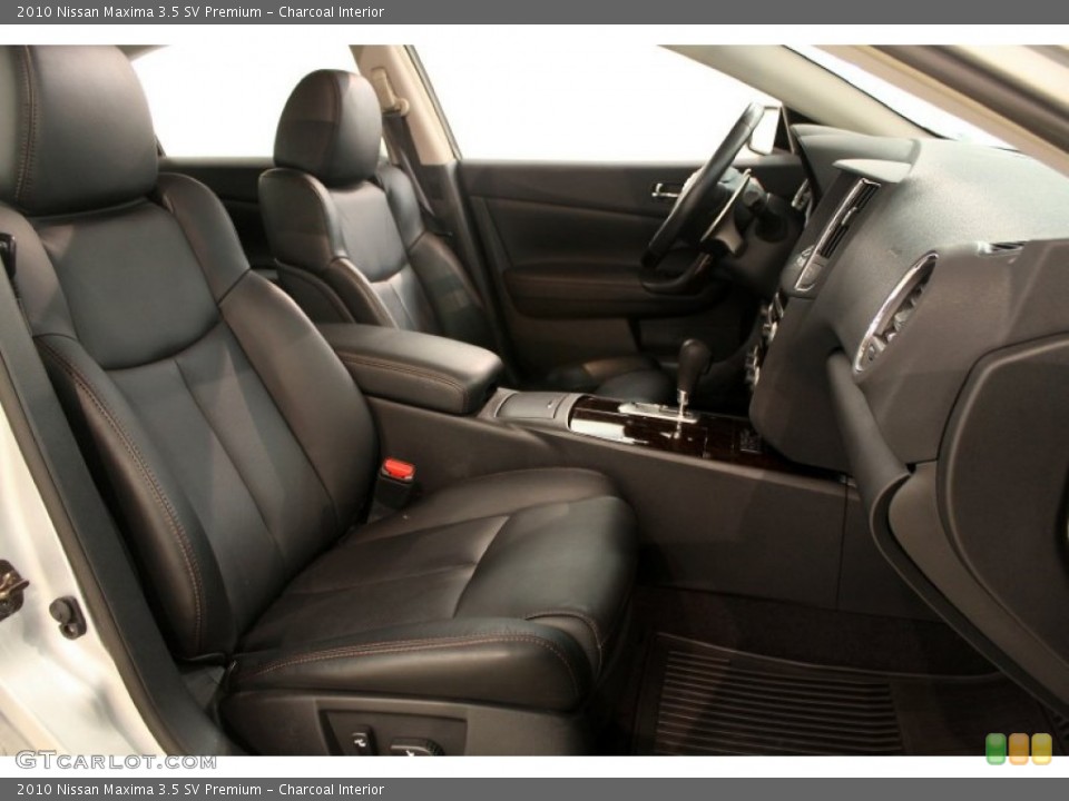 Charcoal Interior Photo for the 2010 Nissan Maxima 3.5 SV Premium #65661535