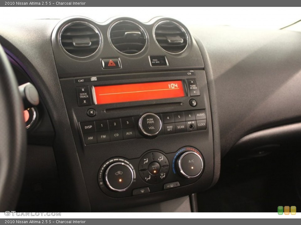 Charcoal Interior Controls for the 2010 Nissan Altima 2.5 S #65667448
