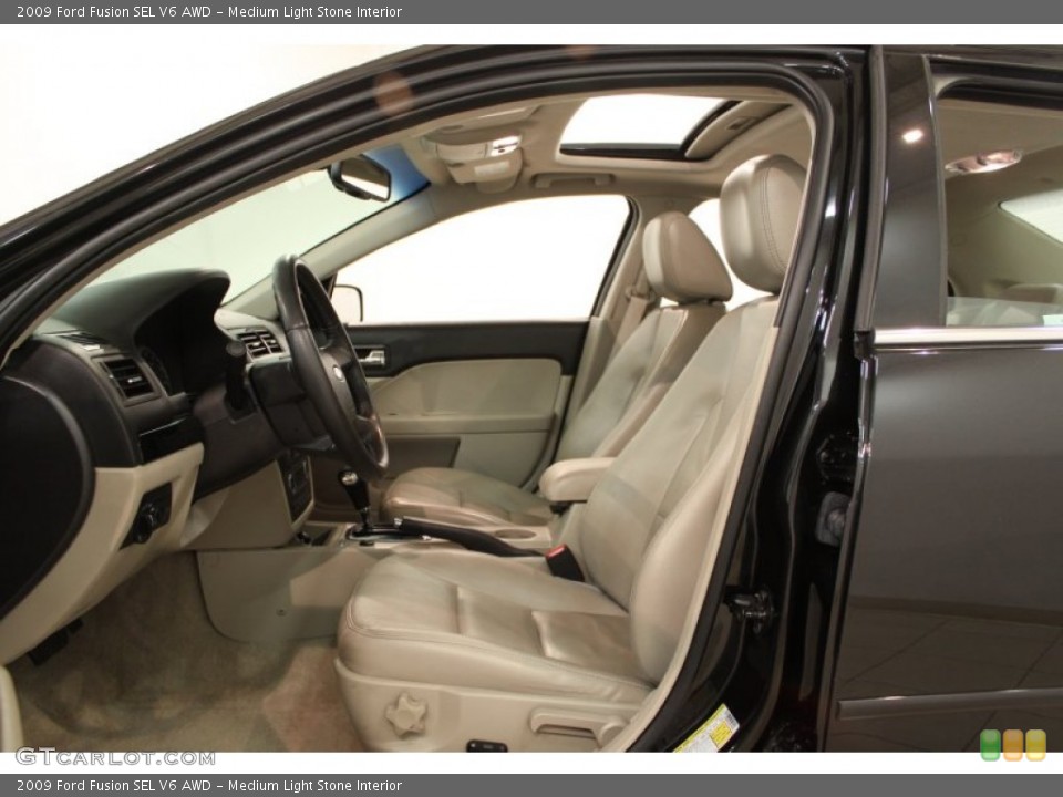 Medium Light Stone Interior Photo for the 2009 Ford Fusion SEL V6 AWD #65682684