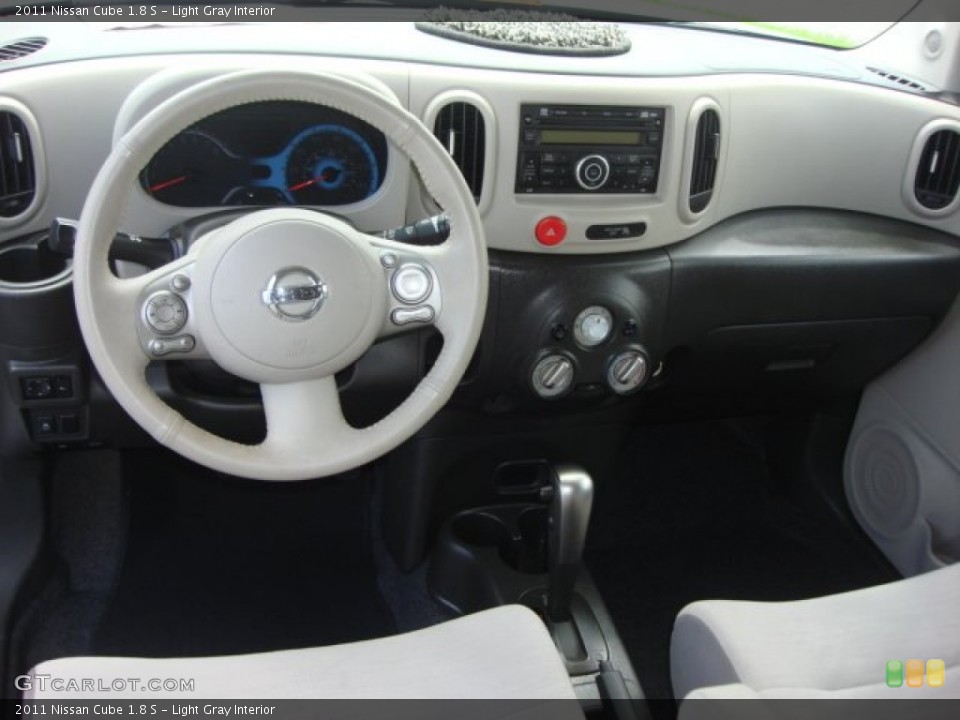Light Gray Interior Dashboard for the 2011 Nissan Cube 1.8 S #65700419