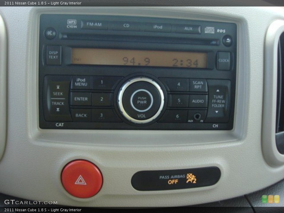 Light Gray Interior Audio System for the 2011 Nissan Cube 1.8 S #65700505