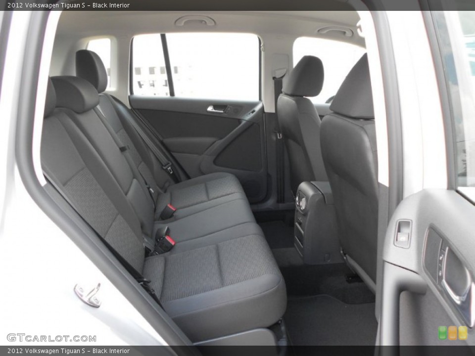 Black Interior Photo for the 2012 Volkswagen Tiguan S #65706376