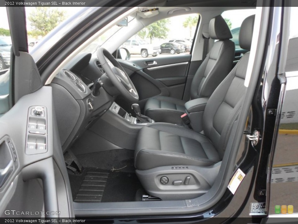 Black Interior Photo for the 2012 Volkswagen Tiguan SEL #65706554