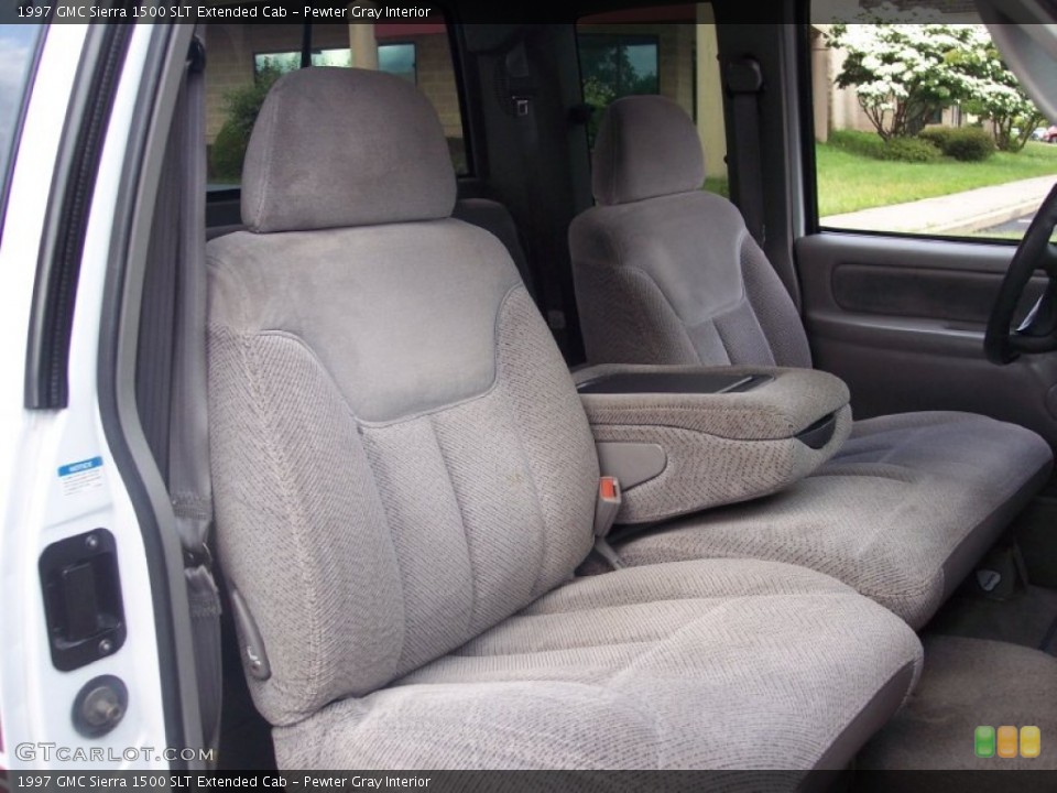 Pewter Gray Interior Photo for the 1997 GMC Sierra 1500 SLT Extended Cab #65708177
