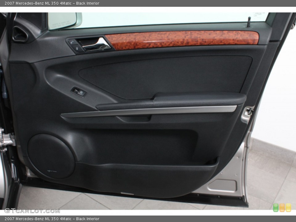 Black Interior Door Panel for the 2007 Mercedes-Benz ML 350 4Matic #65708183
