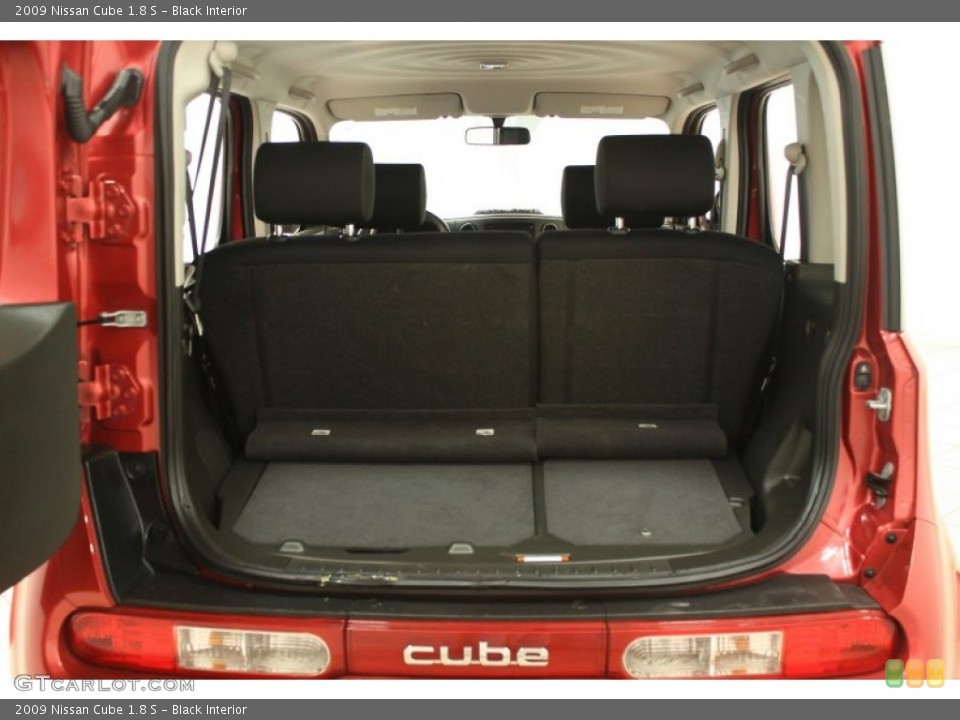 Black Interior Trunk for the 2009 Nissan Cube 1.8 S #65718289